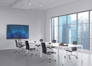 Moderniza tus salas de reuniones o espacios de colaboración con «control multimedia»